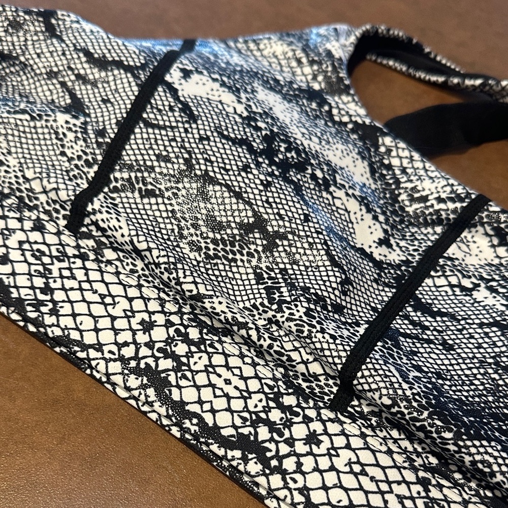 Zyia Stylish Sports Bra Trio - Black and Snake Print - XXL 🐍 🖤 - Picture 7 of 11